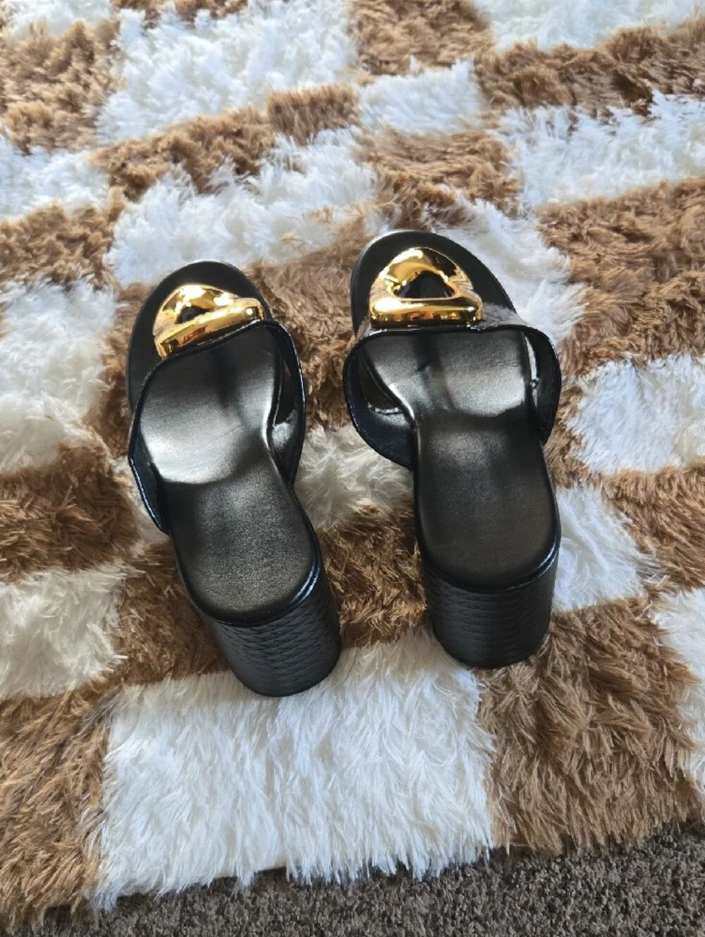 Black Platform Slide Sandals with Gold Accent⭐️✨️ NEW